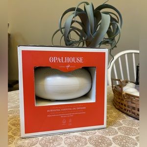 Opalhouse ultrasonic essential oil diffuser NEW in box
